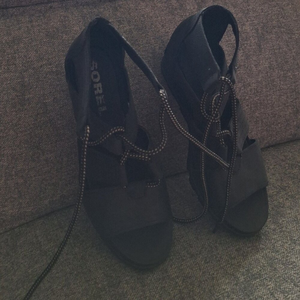 Wedge Sandals - Picture 3 of 5